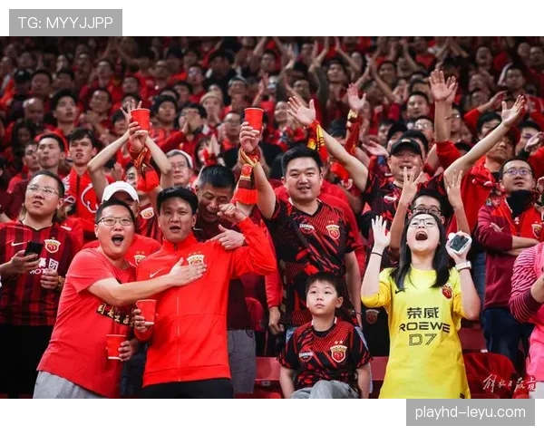 上海海港重燃争冠斗志，红色战袍续写荣耀新篇章