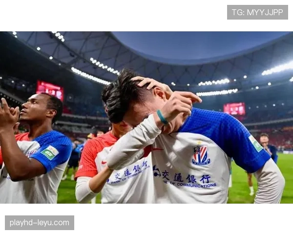 上海海港逆转取胜，稳健表现点燃球迷期待