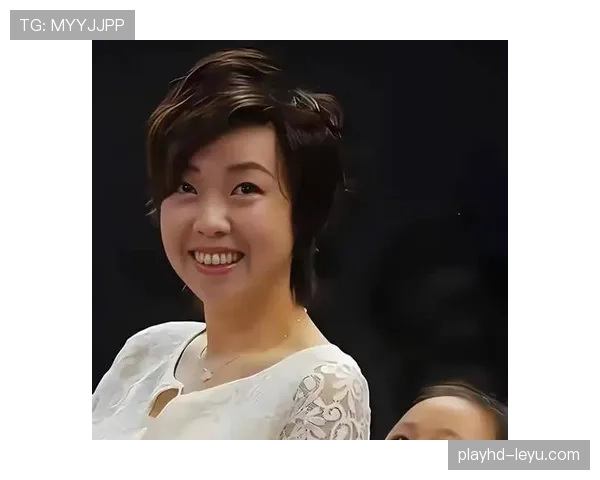 张怡宁退役后真不打球了？看她拎着菜篮子逛超市的样子，谁能信这姐们儿当年把对手打到怀疑人生